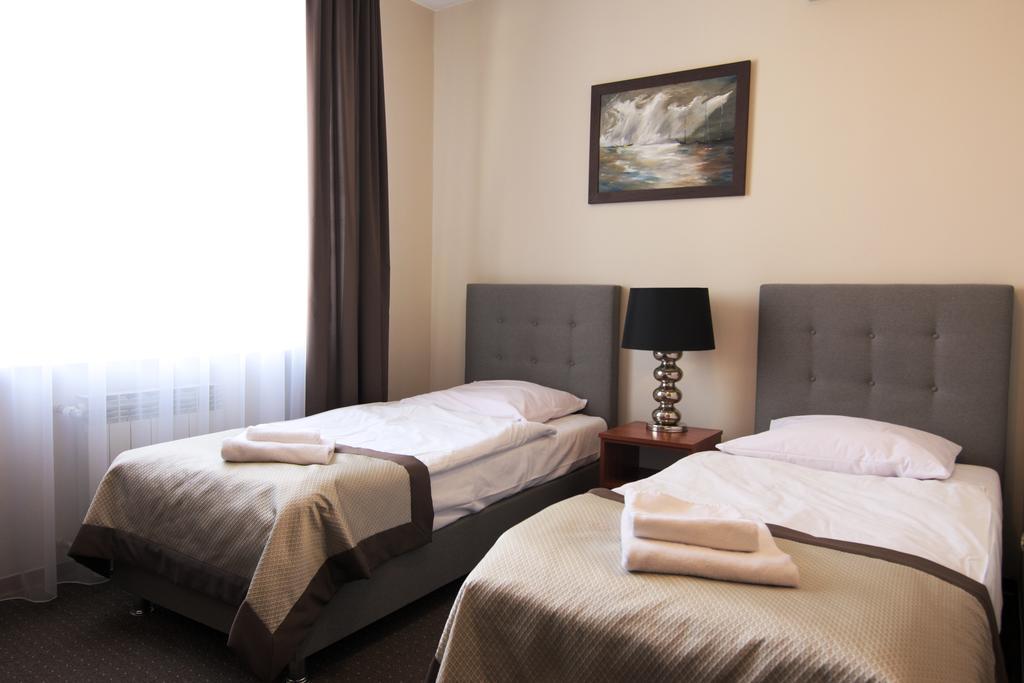 Parque de vacaciones Centrum Konferencyjno-apartamentowe Mrówka Varsovia